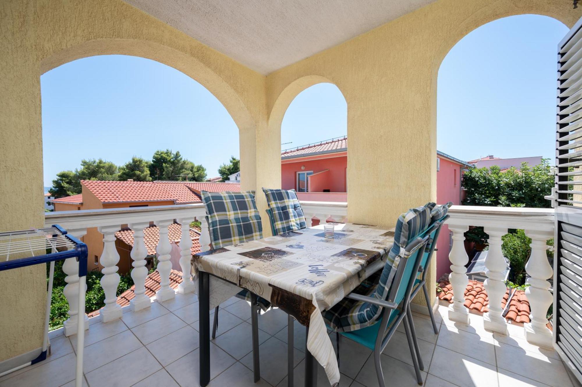 Apartments Zdravko Trogir Eksteriør billede