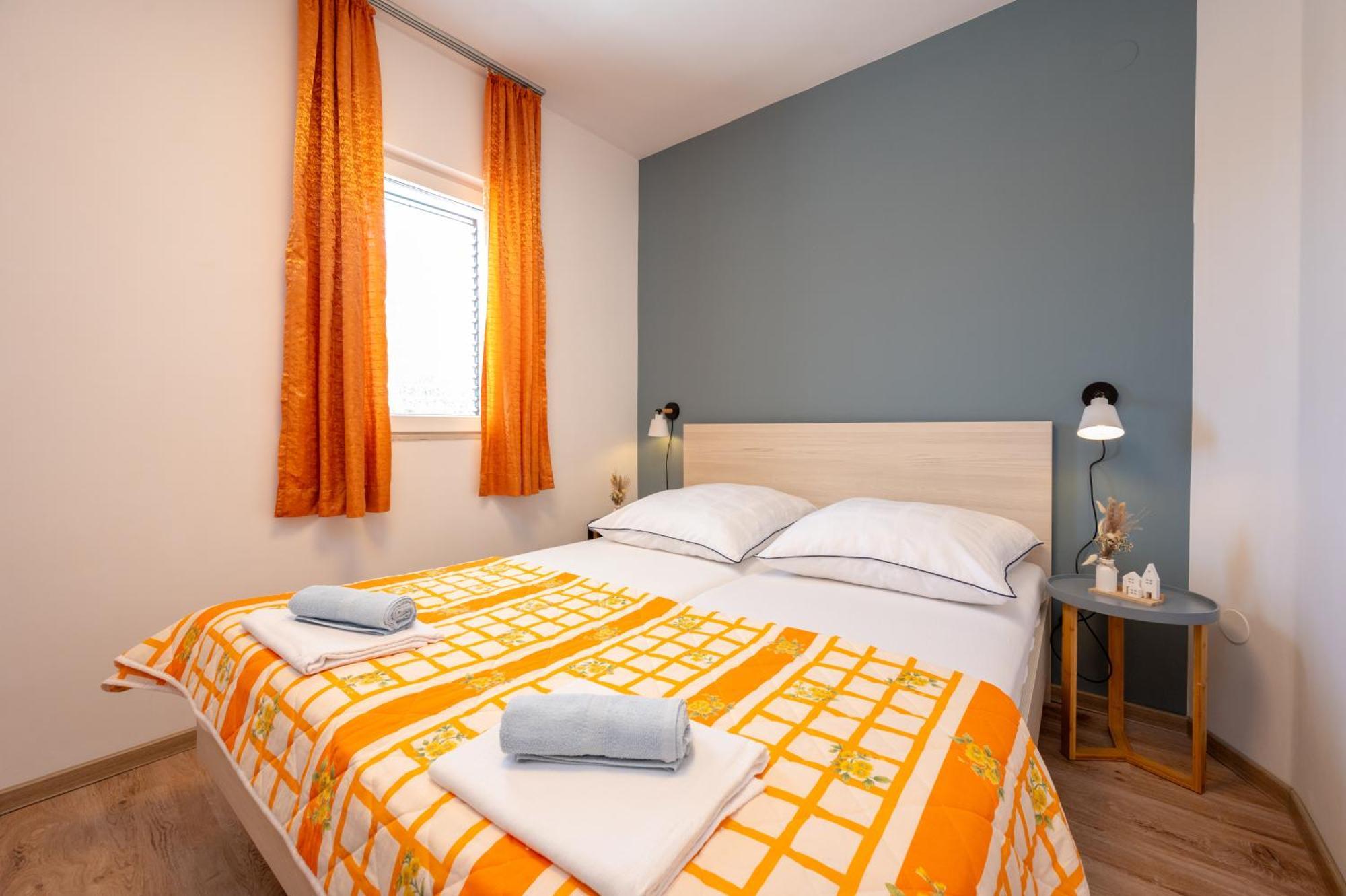 Apartments Zdravko Trogir Eksteriør billede