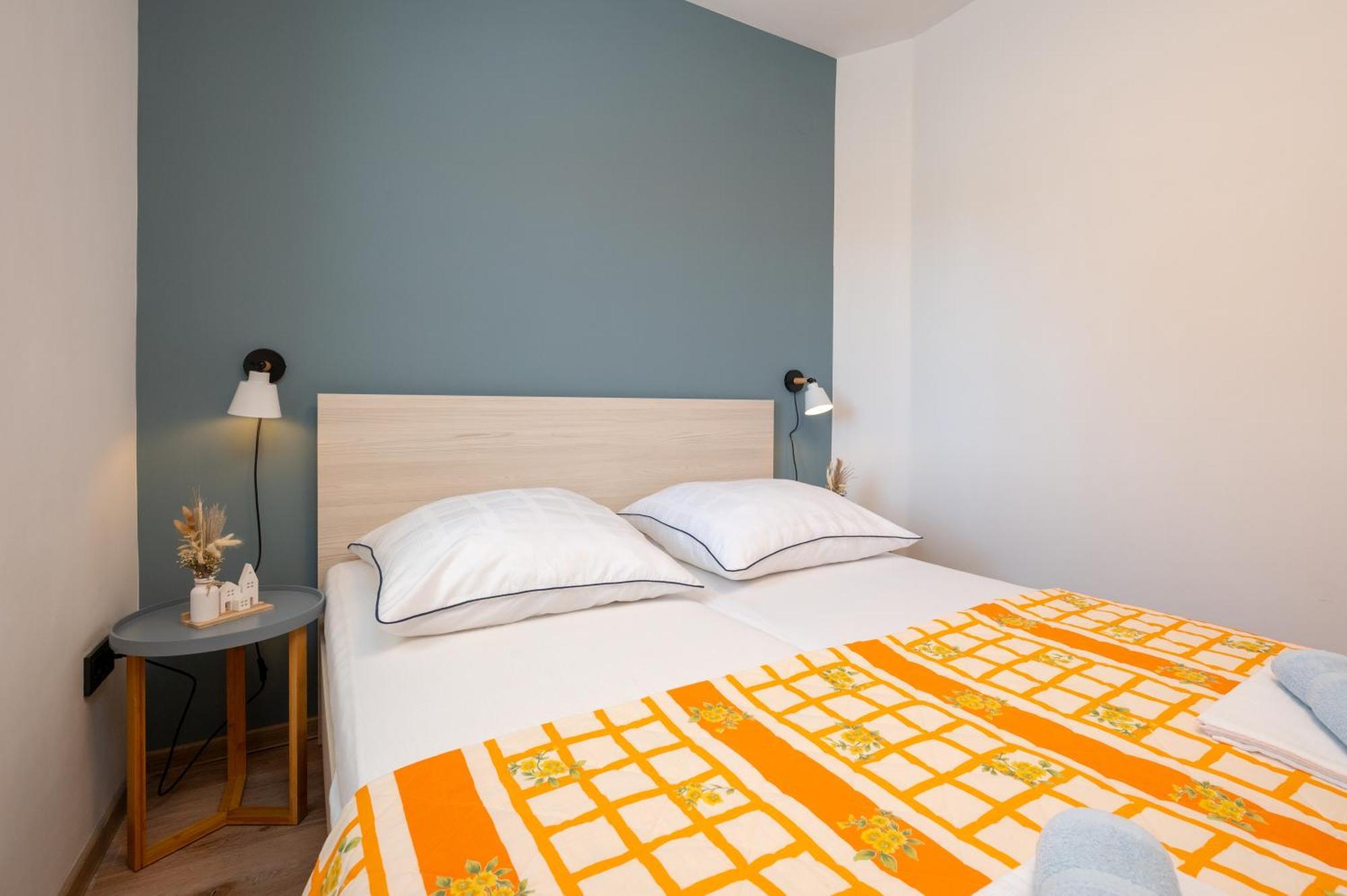 Apartments Zdravko Trogir Eksteriør billede