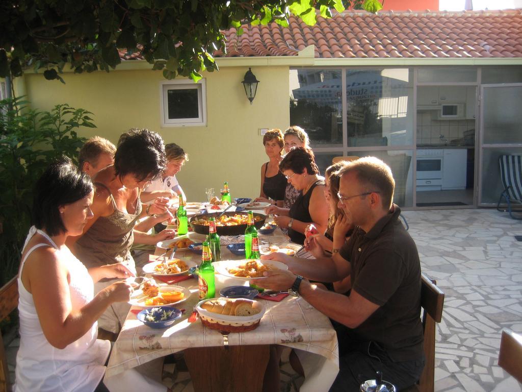 Apartments Zdravko Trogir Eksteriør billede