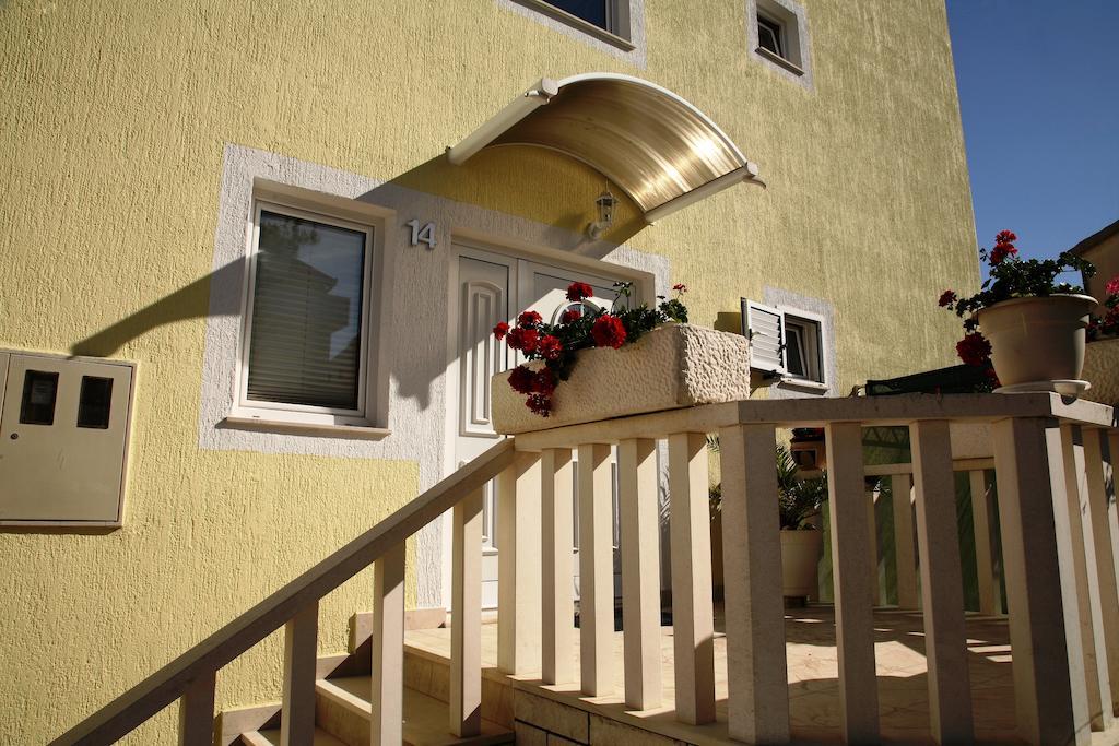 Apartments Zdravko Trogir Eksteriør billede