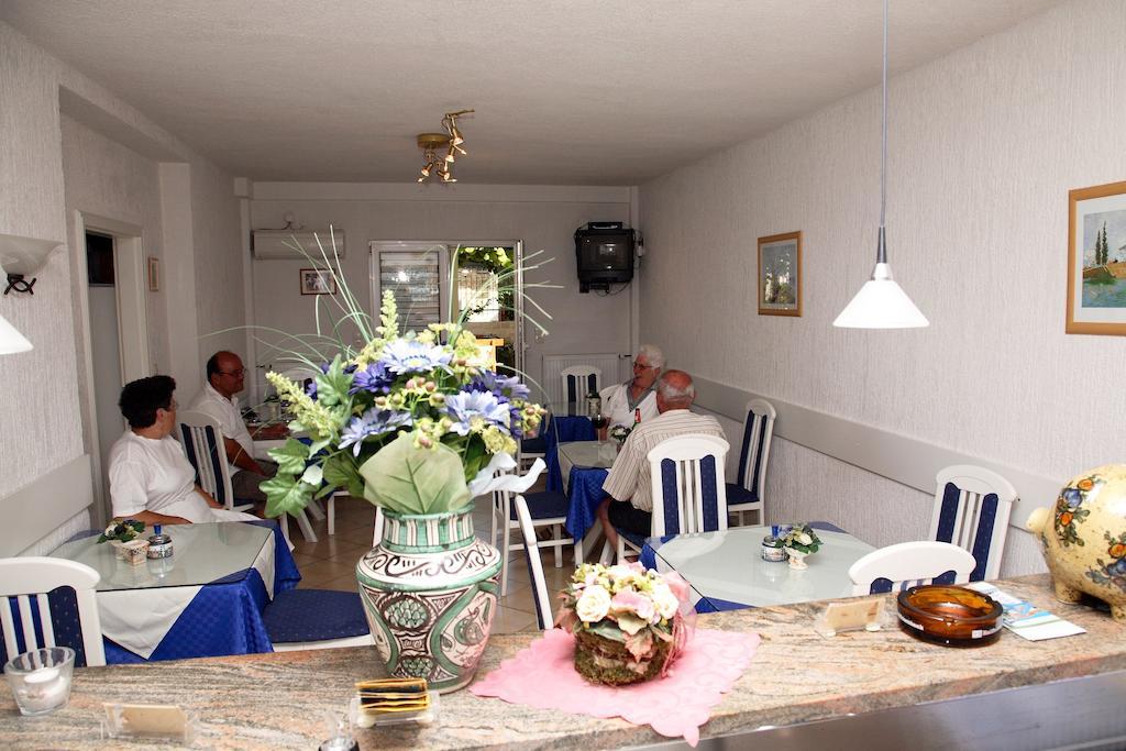 Apartments Zdravko Trogir Eksteriør billede