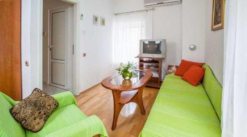 Apartments Zdravko Trogir Eksteriør billede