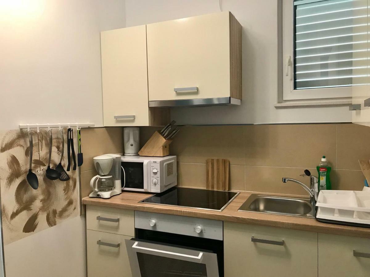 Apartments Zdravko Trogir Eksteriør billede